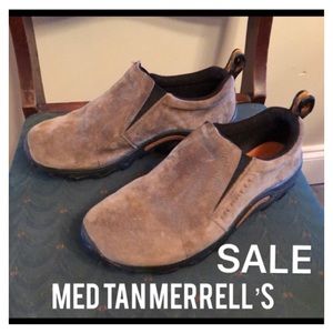 🔴SALE🔴Med Tan Merrell’s- see description